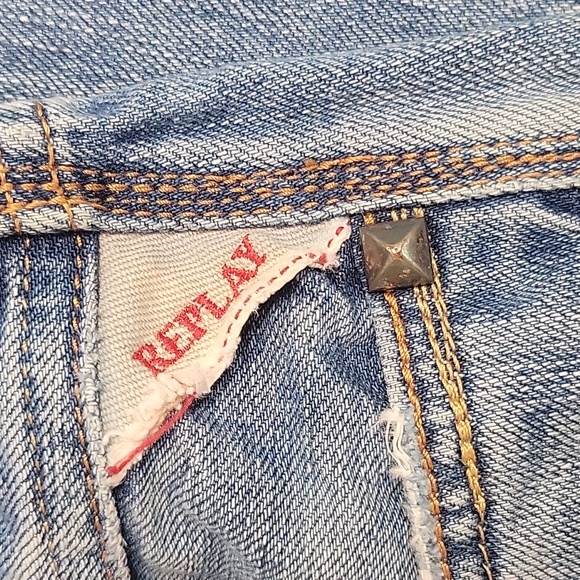 Replay Light Blue Relaxed Jeans - Picture 4 of 7